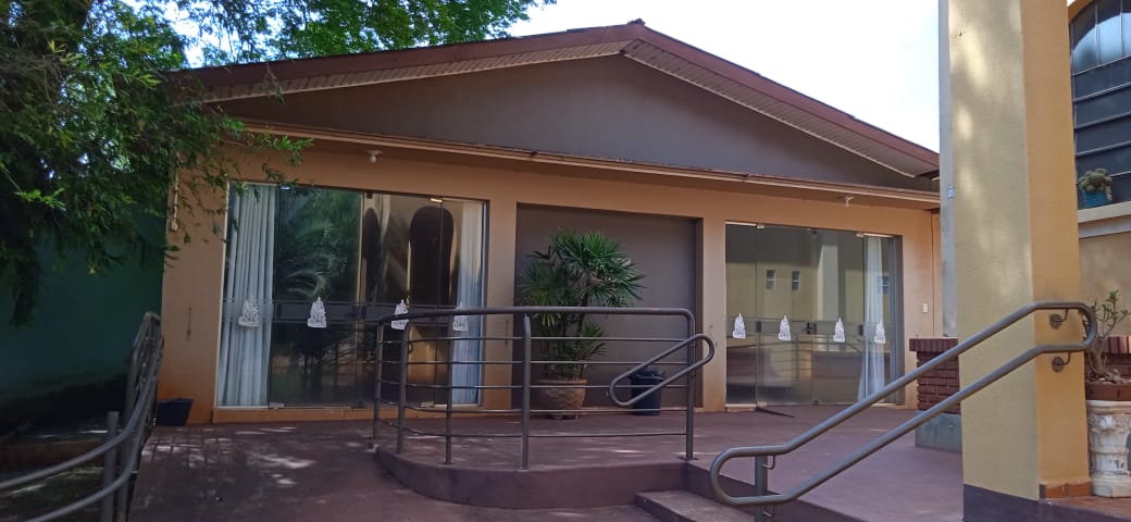 Entrada acessível de uma das áreas da Casa Pietá